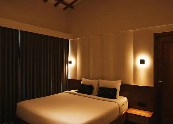 Khaya - 2br With Pool Walk To Seminyak