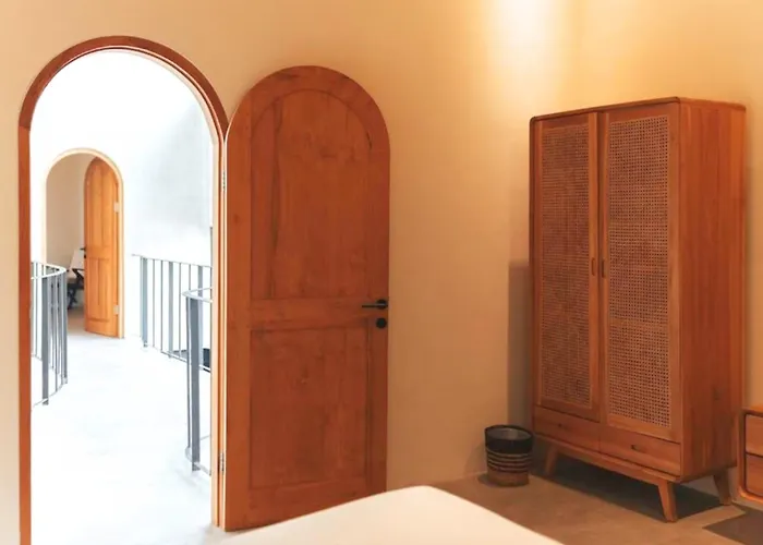 Khaya - 2br With Pool Walk To Villa
