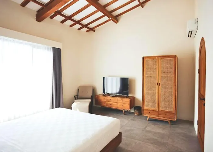 Khaya - 2br With Pool Walk To Seminyak