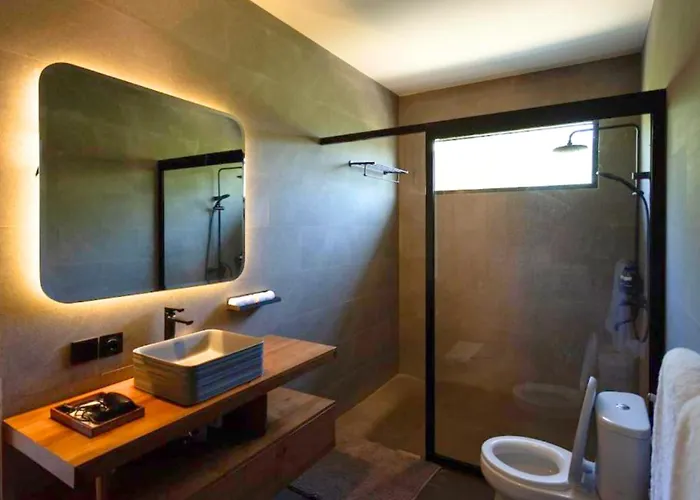 Khaya - 2br With Pool Walk To Villa *